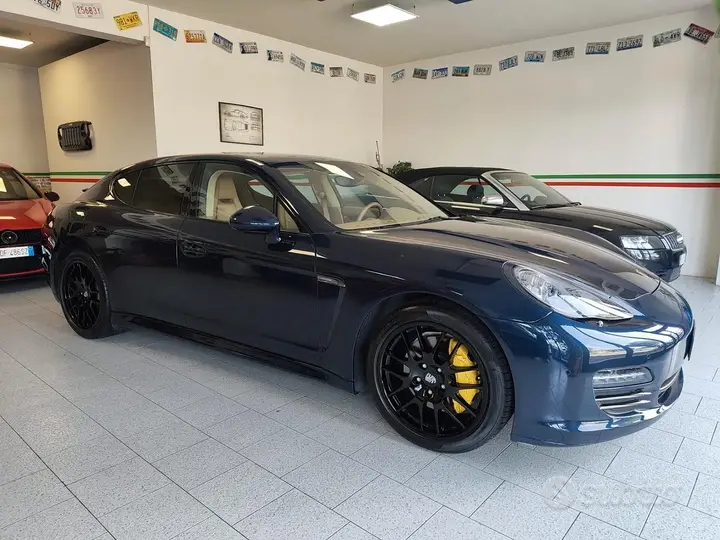 Porsche Panamera 2009 photo 3