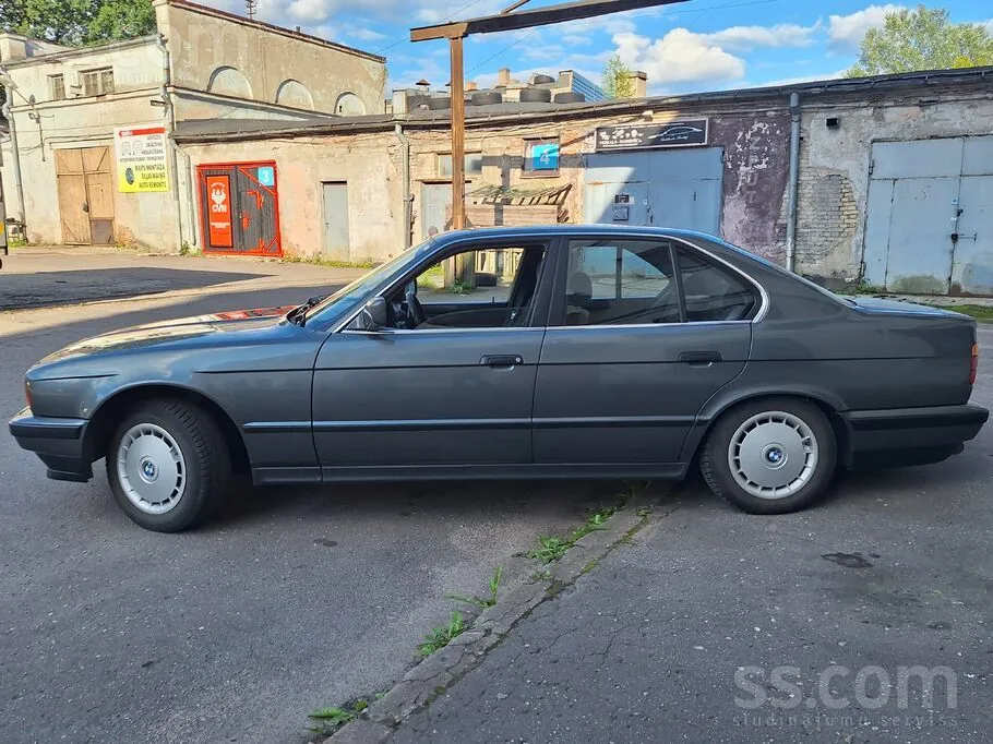 BMW 535 1989 photo 2
