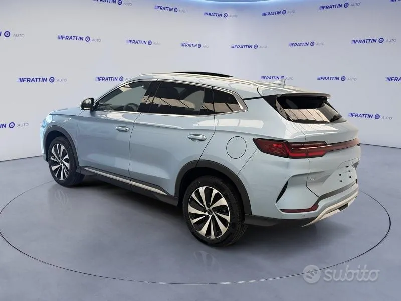 BYD Seal 2025 photo 2
