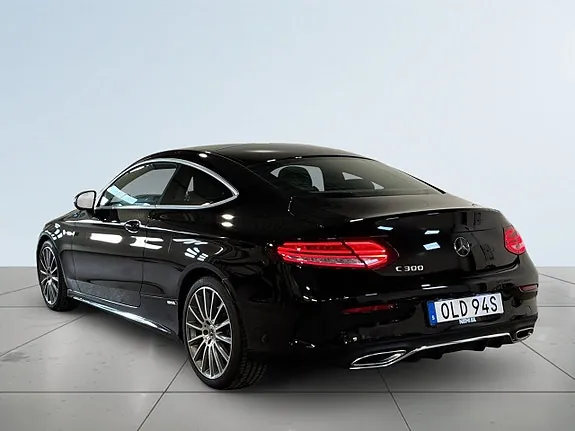 Mercedes-Benz C300 2021 photo 5