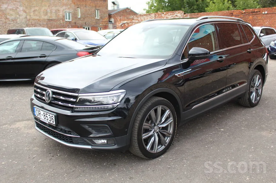 Volkswagen Tiguan 2018 photo 2