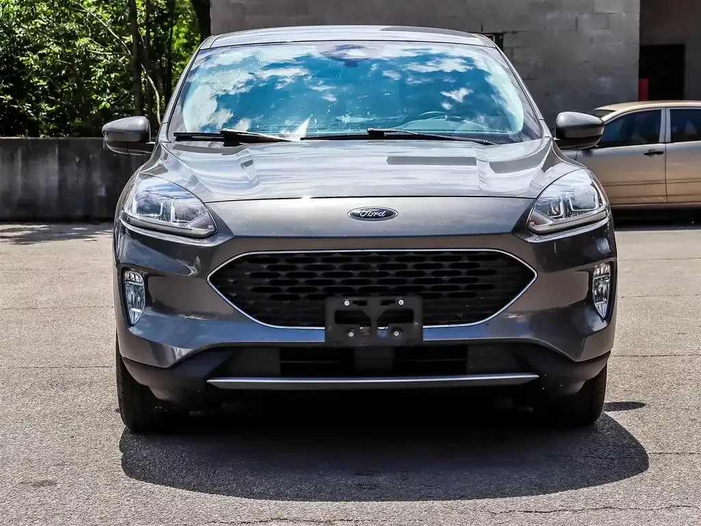 Ford Escape 2022 photo 2
