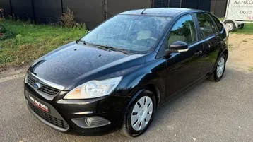Ford Focus 2010 photo 2