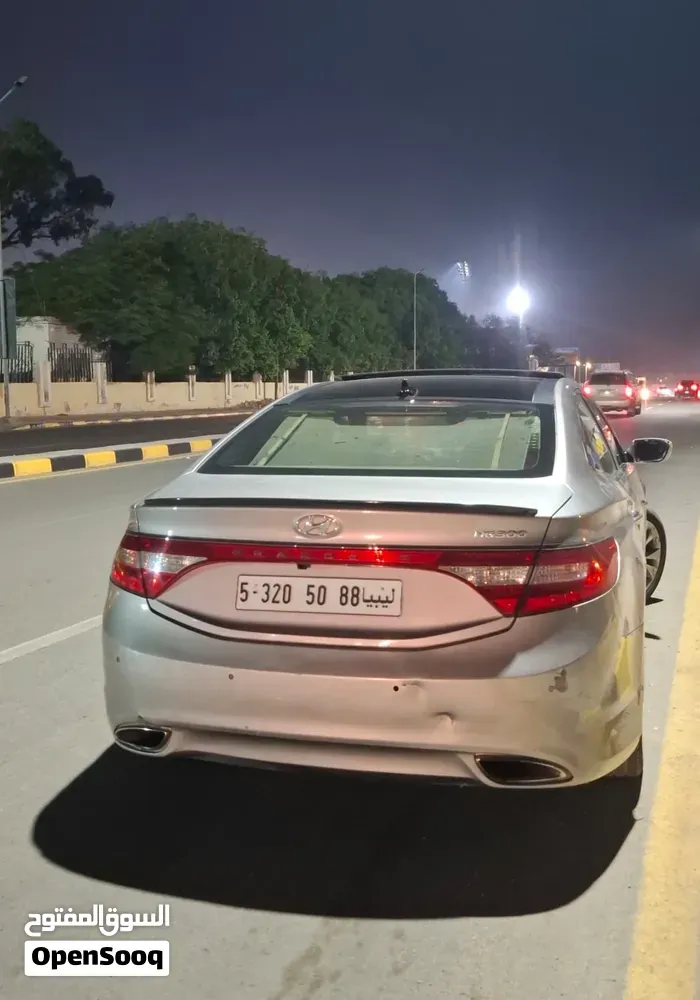 Hyundai Azera 2012 photo 2