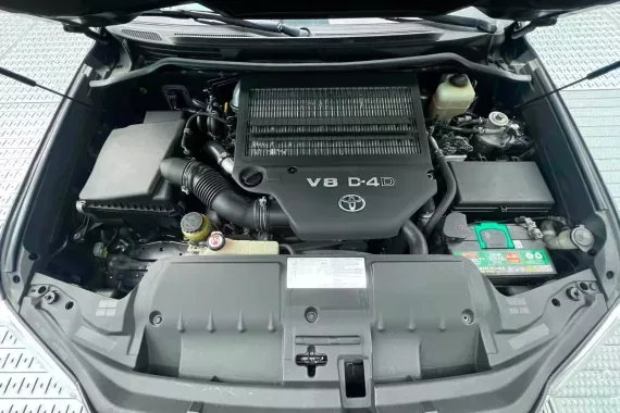Toyota Land Cruiser 2017 photo 5