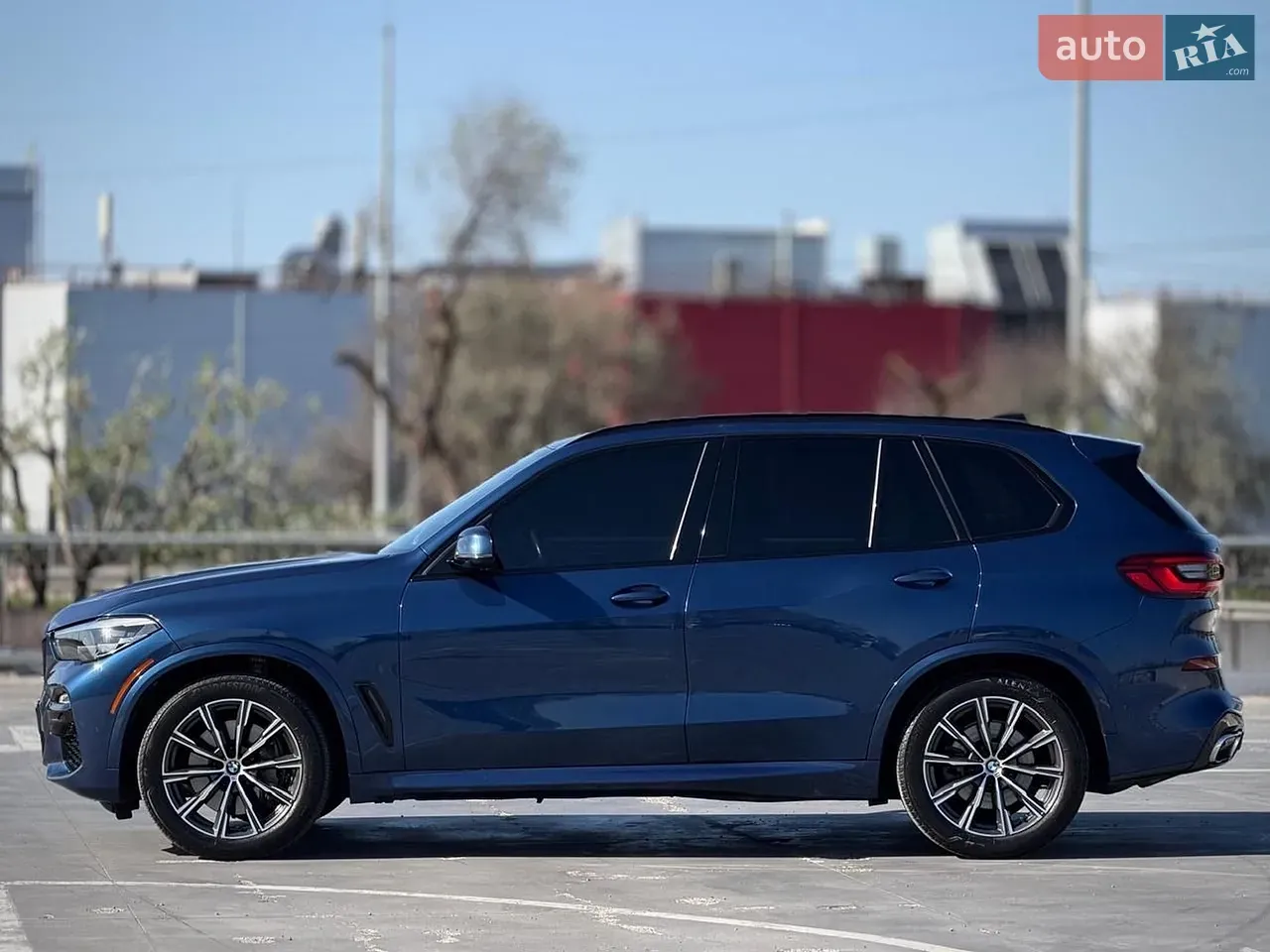 BMW X5 2019 photo 2