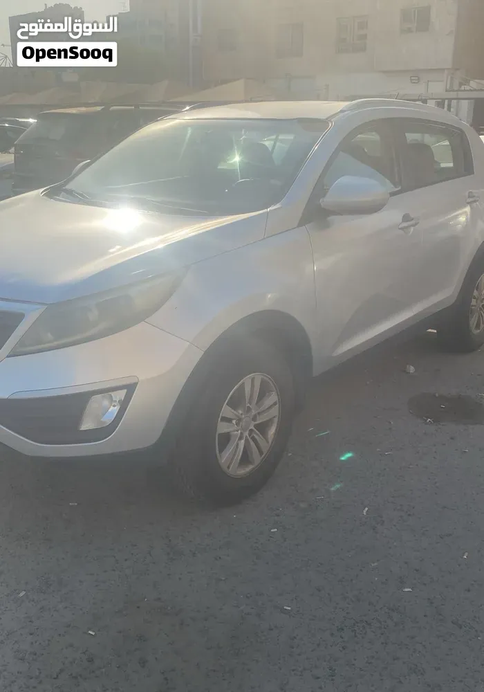 Kia Sportage 2013 photo 2