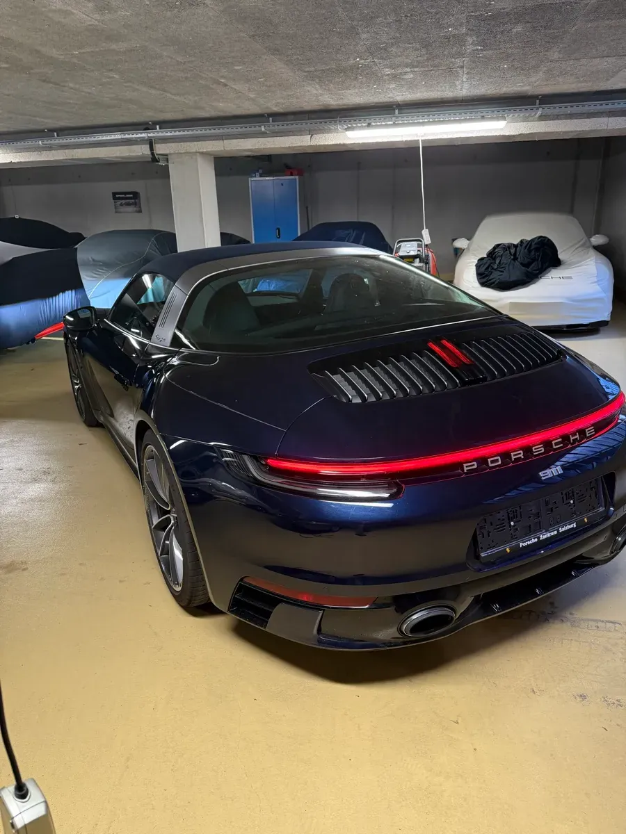 Porsche 911 2021 photo 3