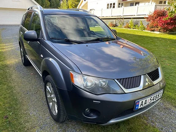 Mitsubishi Outlander 2008 photo 2
