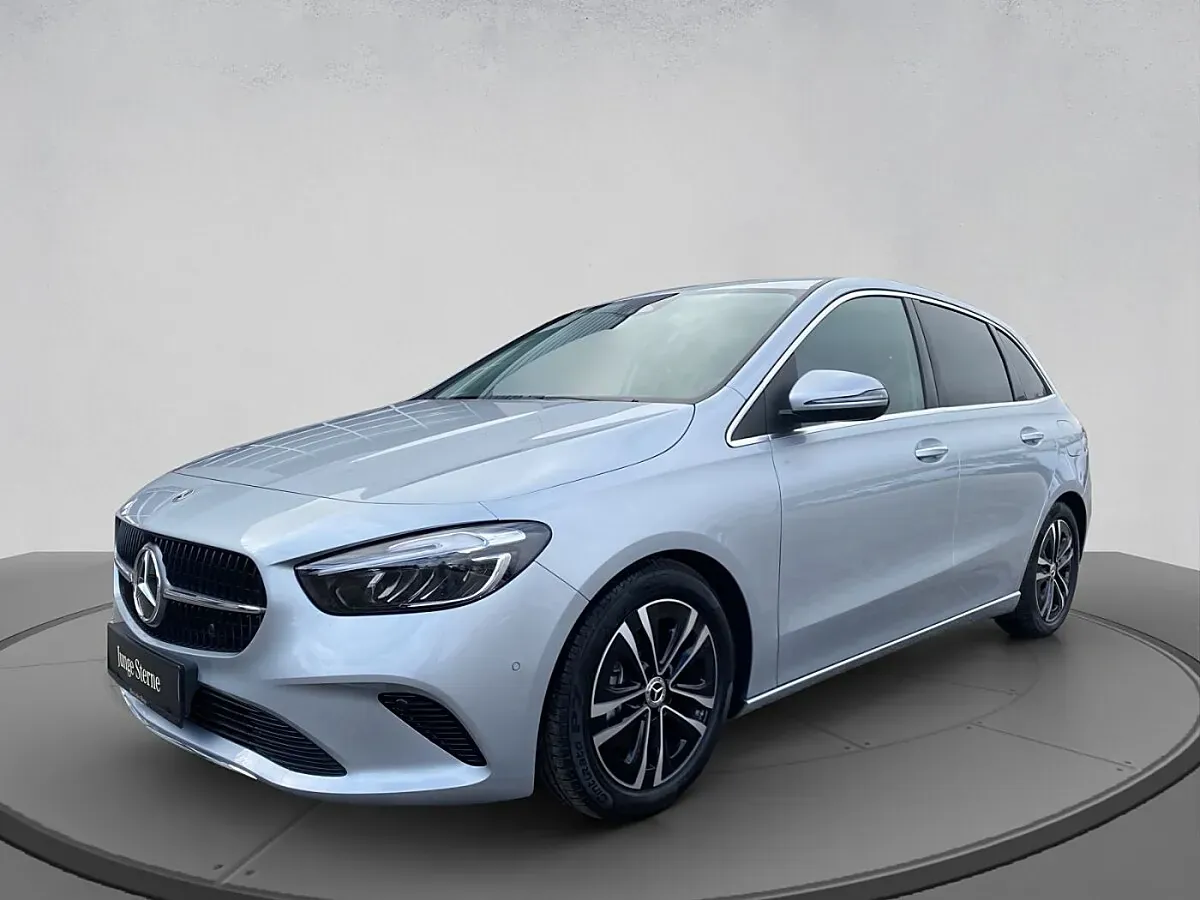 Mercedes-Benz B-Class 2026 photo 2