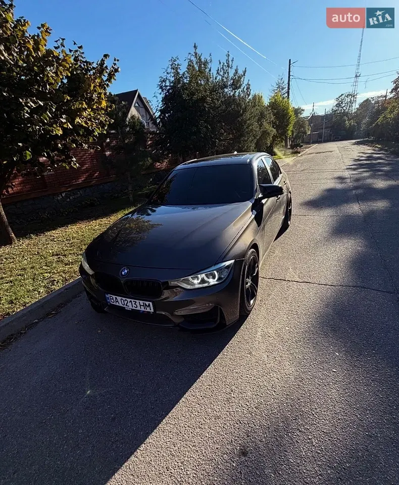 BMW 3 Series 2014 photo 3