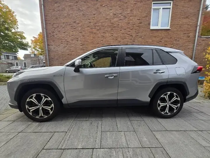 Toyota Rav4 2019 photo 2