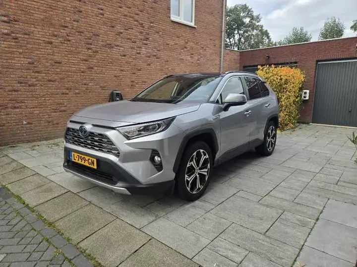 Toyota Rav4 2019 photo 3