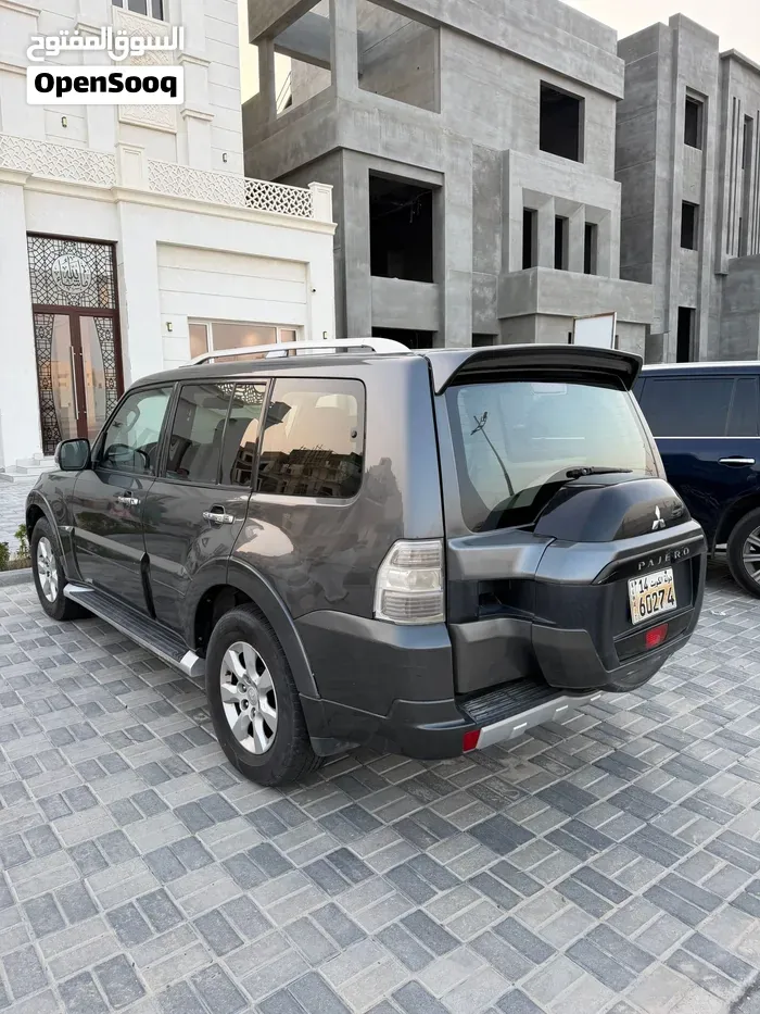 Mitsubishi Pajero 2016 photo 3