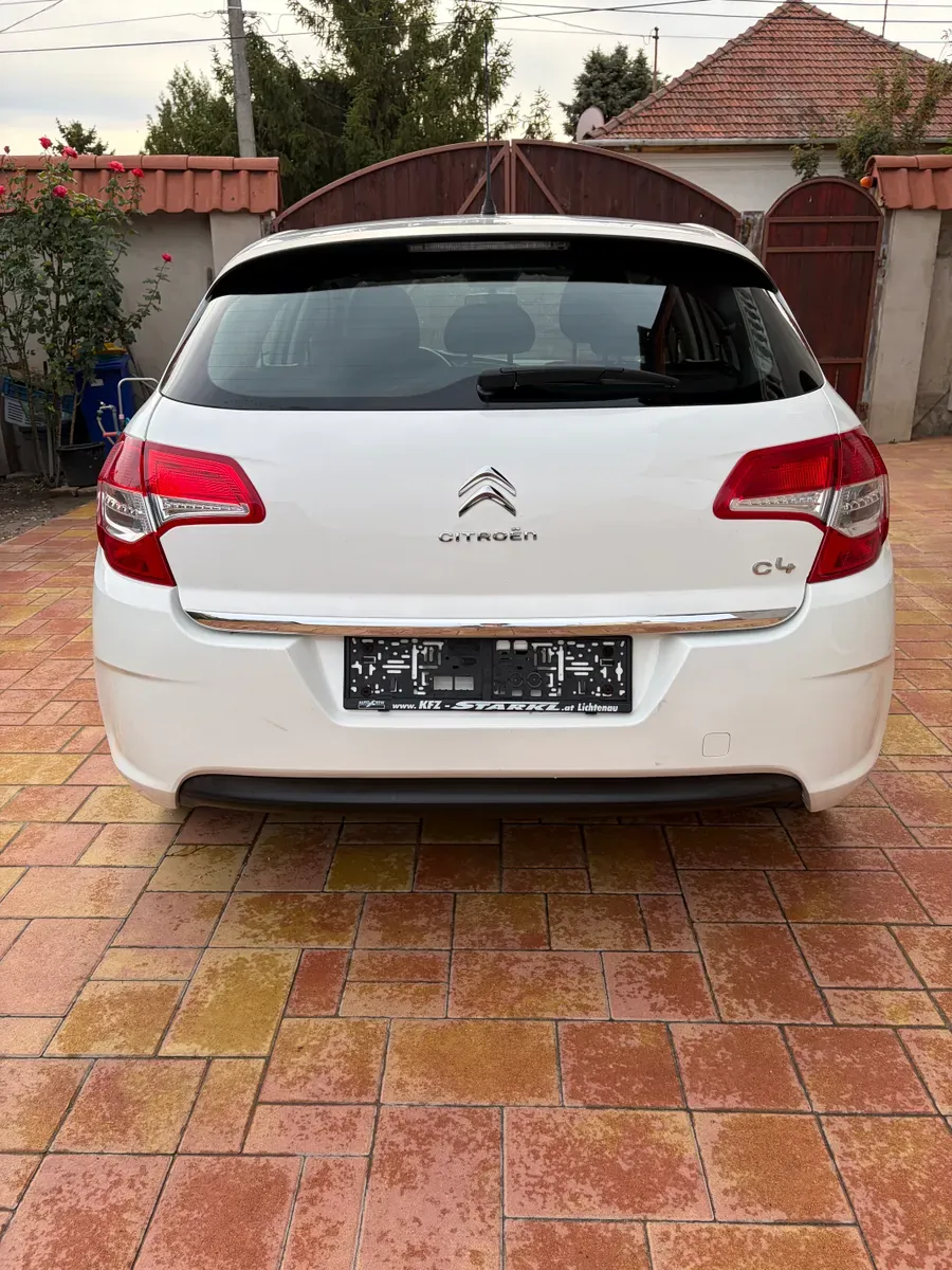 Citroen C4 2014 photo 3