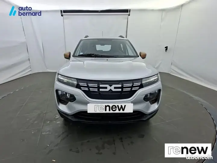 Dacia Spring 2023 photo 2