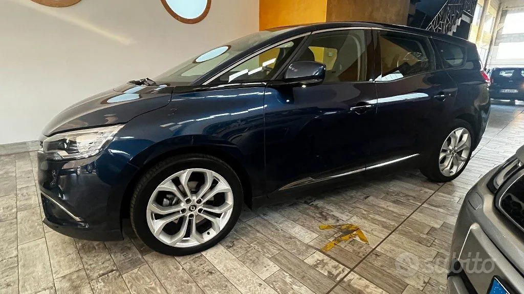 Renault Grand Scenic 2019 photo 3