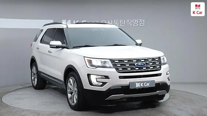 Ford Explorer 2017 photo 3