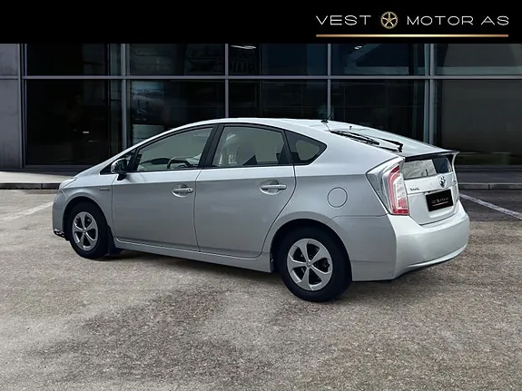 Toyota Prius 2013 photo 5