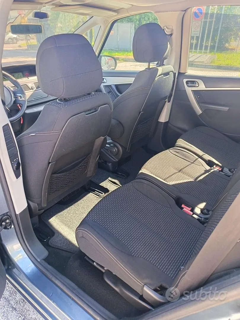 Citroen C4 Grand Picasso 2011 photo 5
