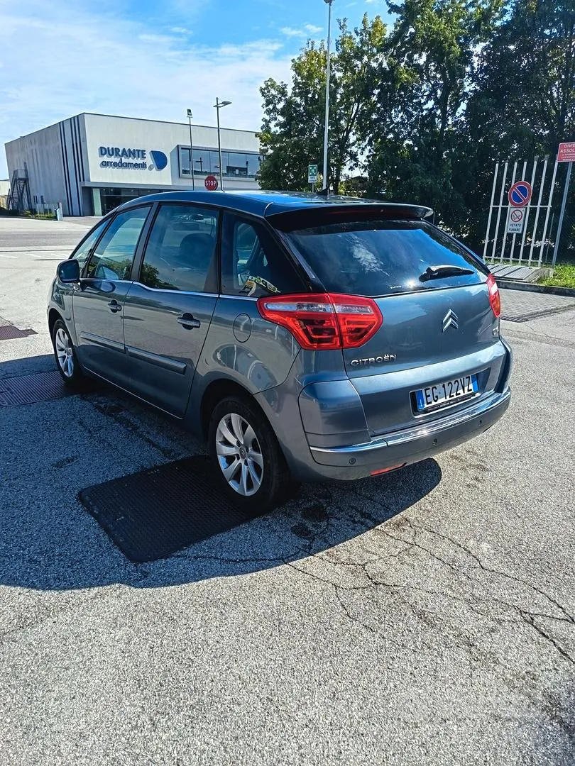 Citroen C4 Grand Picasso 2011 photo 4