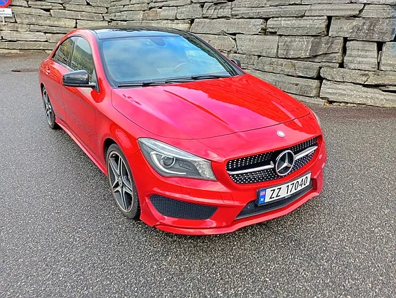 Mercedes-Benz Cla180 2014 photo 2