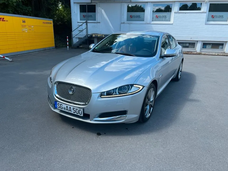 Jaguar Xf