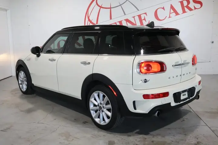Mini Cooper Clubman 2016 photo 4