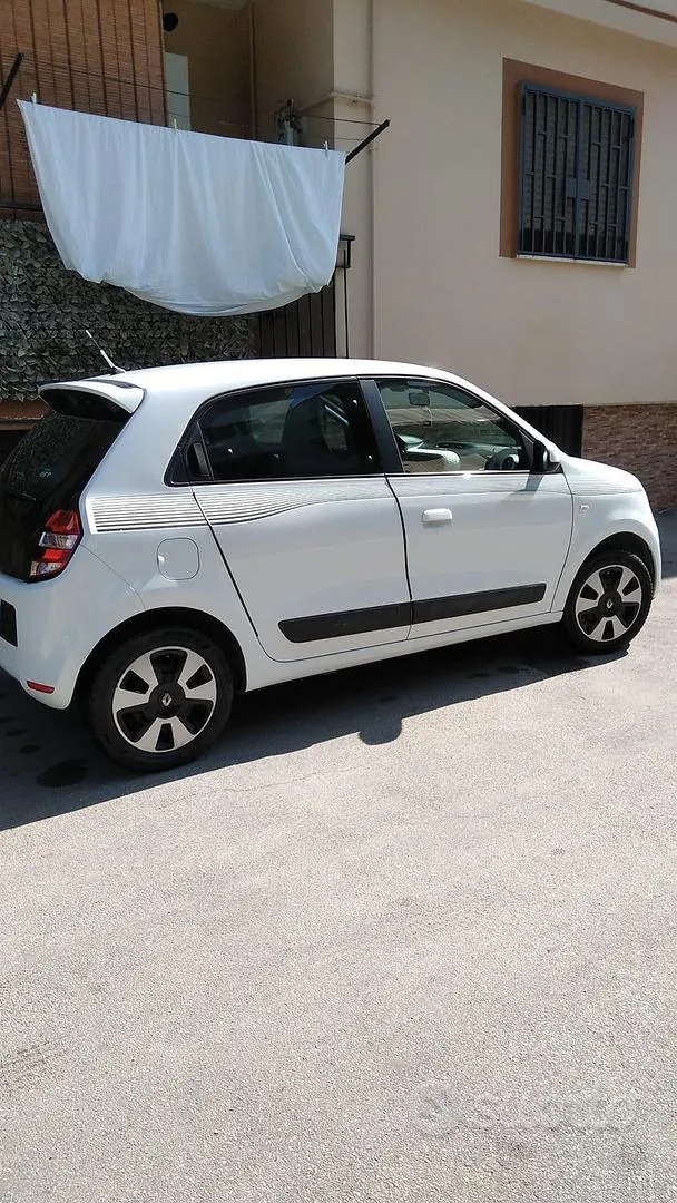 Renault Twingo 2014 photo 2