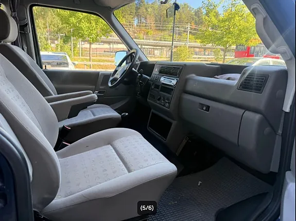 Volkswagen Caravelle 2001 photo 5