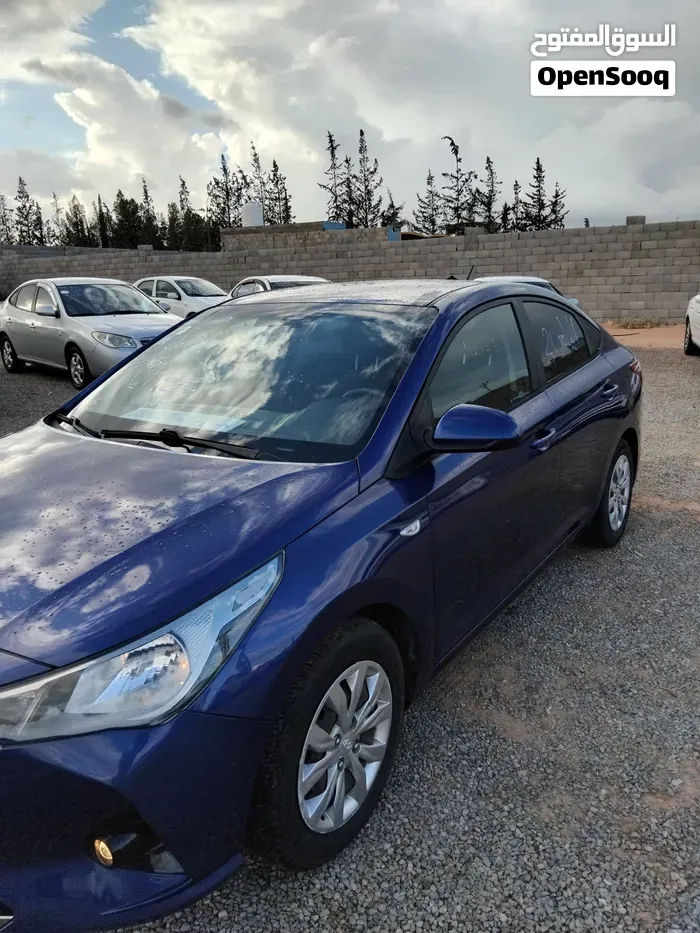 Hyundai Accent 2021 photo 2