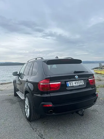 BMW X5 2010 photo 4
