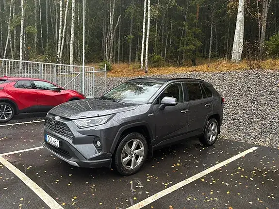 Toyota Rav4 2020 photo 3