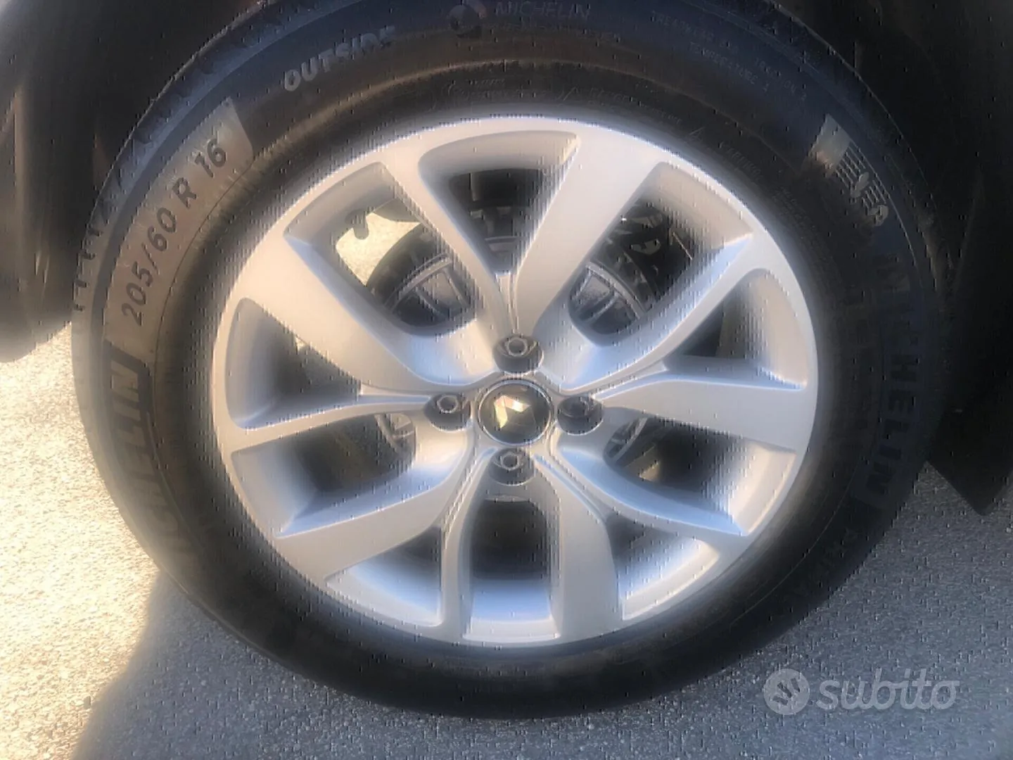 Renault Captur 2019 photo 4