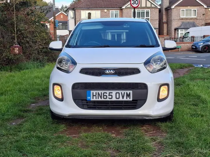 Kia Picanto 2015 photo 3