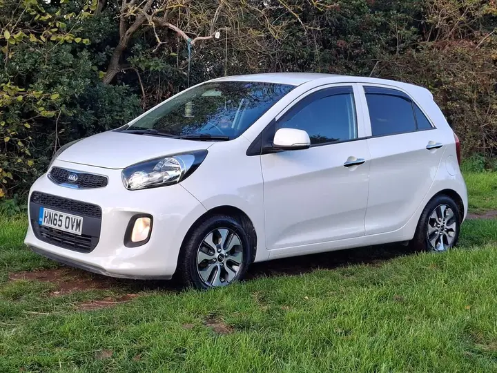 Kia Picanto 2015 photo 2
