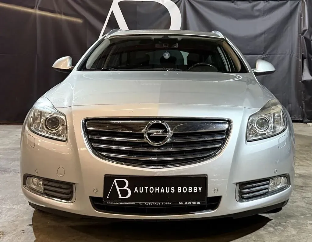 Opel Insignia 2011 photo 3