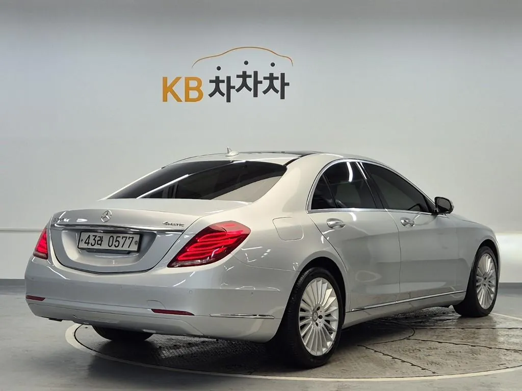 Mercedes-Benz S-Class 2016 photo 3