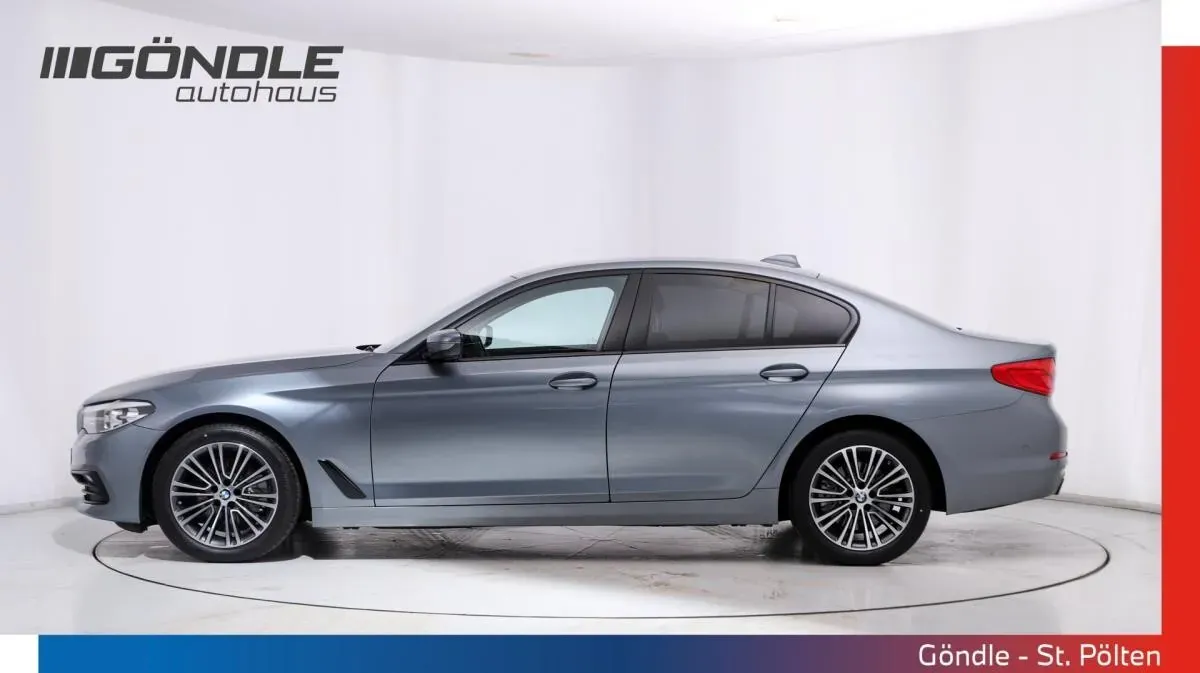 BMW 5 Series 2019 photo 3