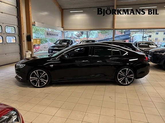Opel Insignia 2018 photo 2