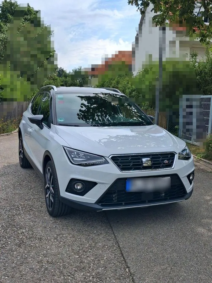 Seat Arona