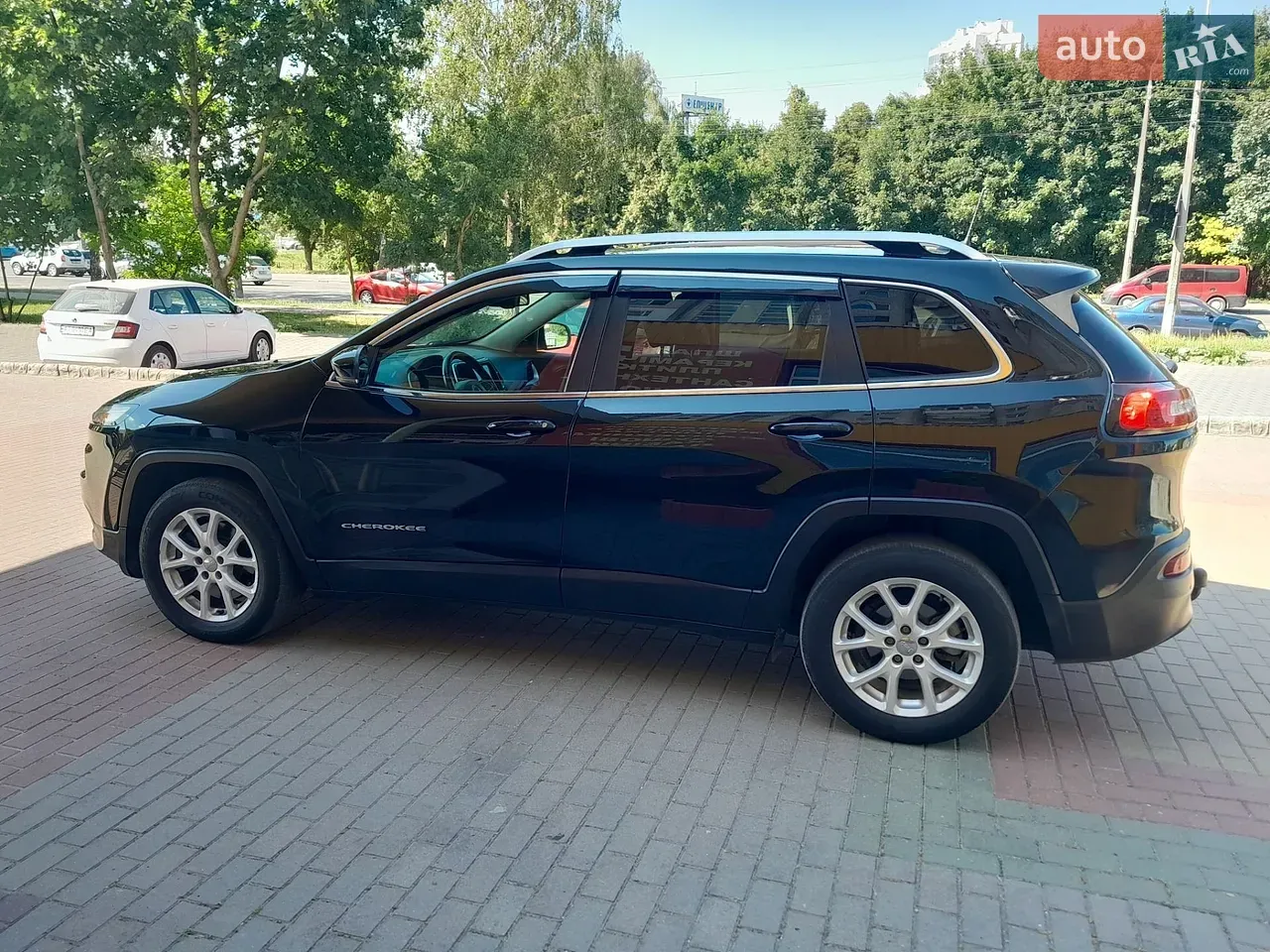 Jeep Cherokee 2017 photo 3