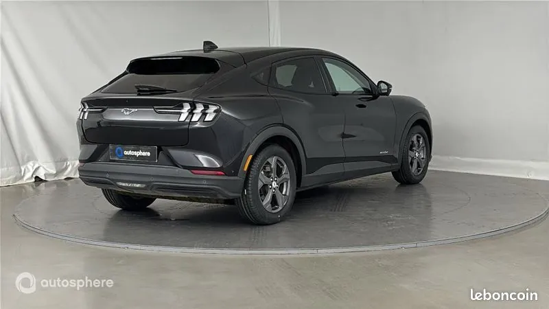 Ford Mustang Mach-E 2021 photo 5