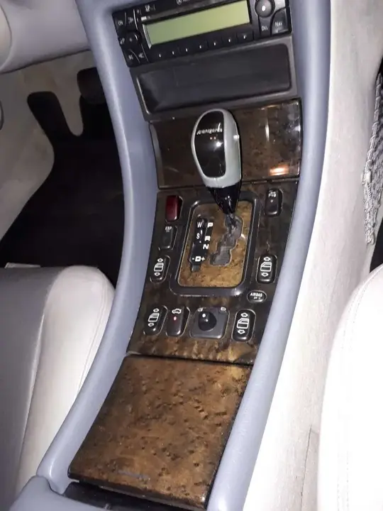Mercedes-Benz Clk-Class 2001 photo 3