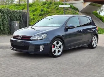 Volkswagen Golf 2011 photo 3