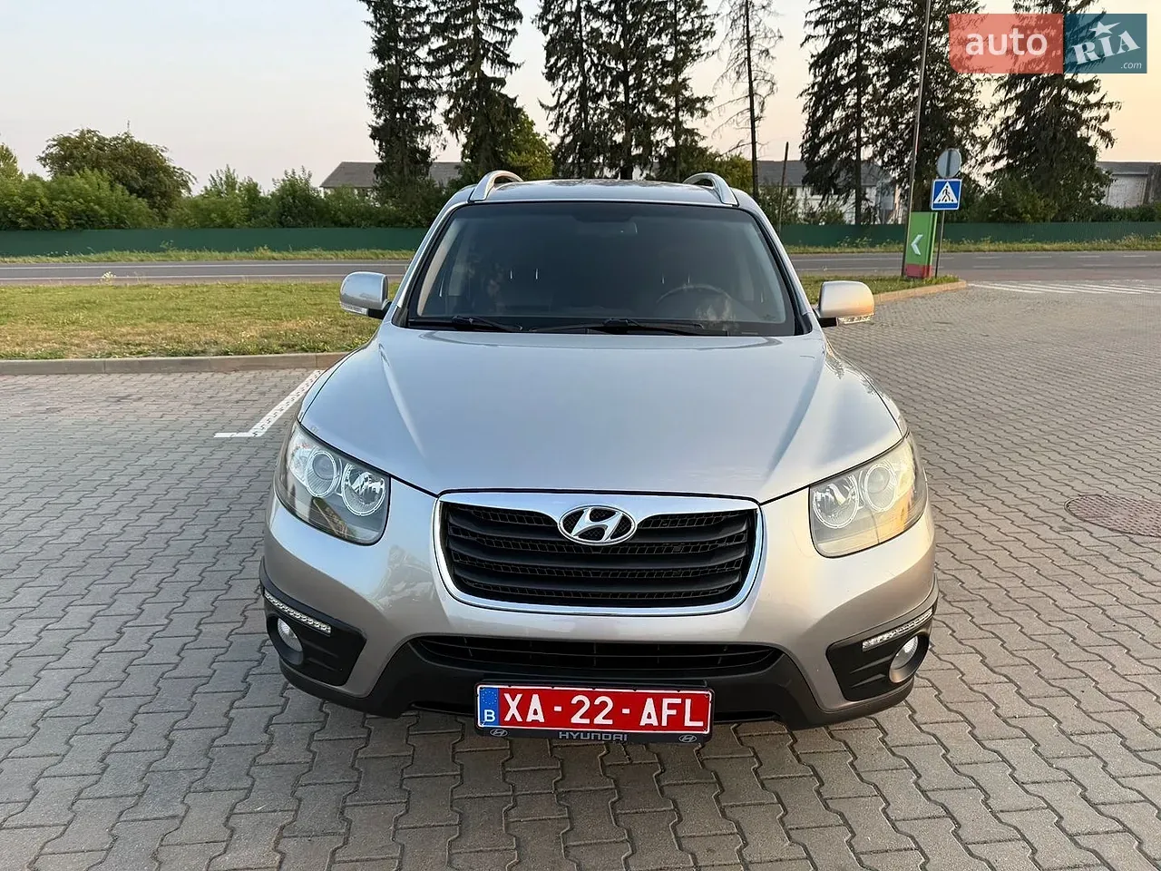 Hyundai Santa Fe 2011 photo 2