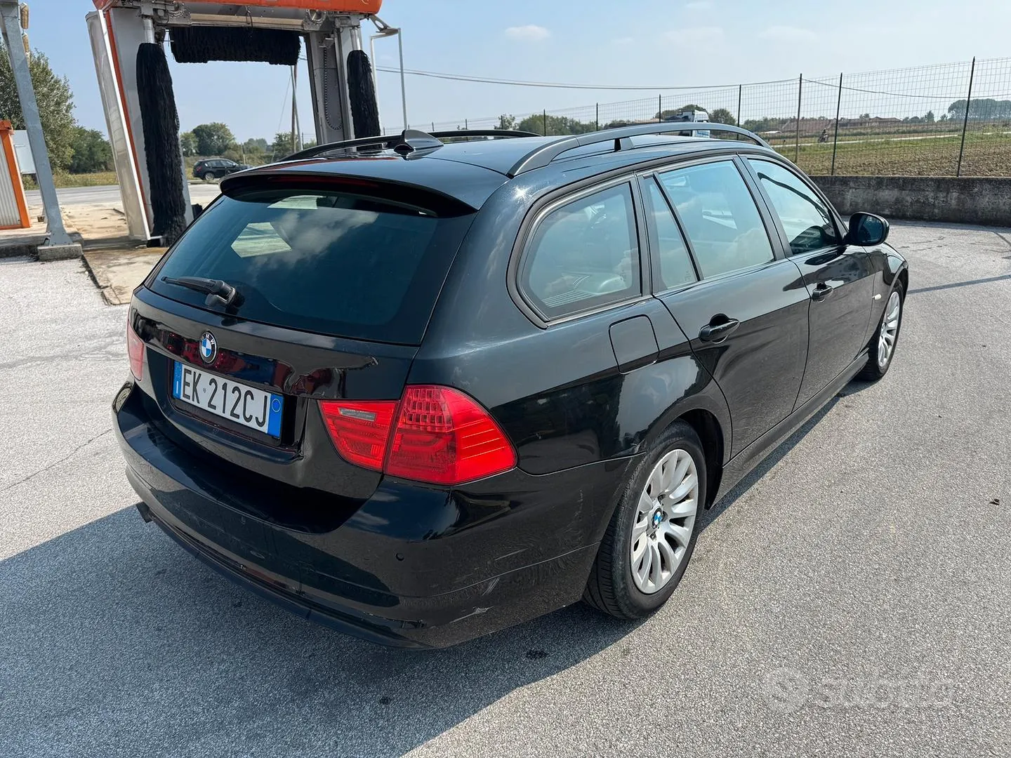 BMW 3 Series 2009 photo 3