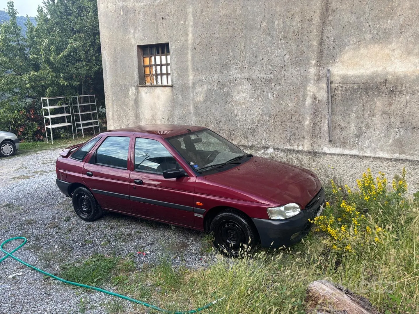 Ford Escort 1995 photo 3