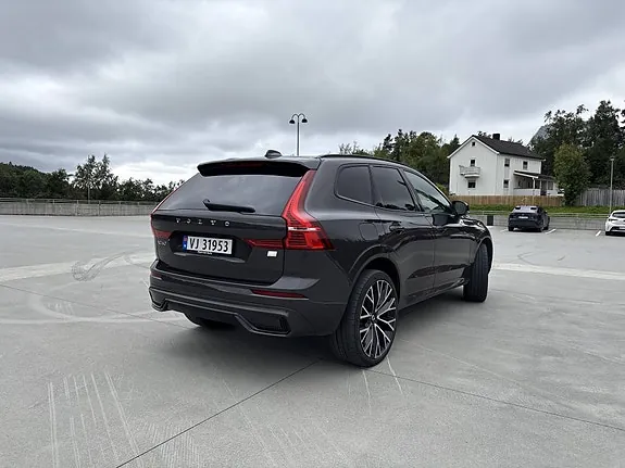 Volvo Xc60 2023 photo 4