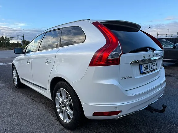 Volvo Xc60 2015 photo 2